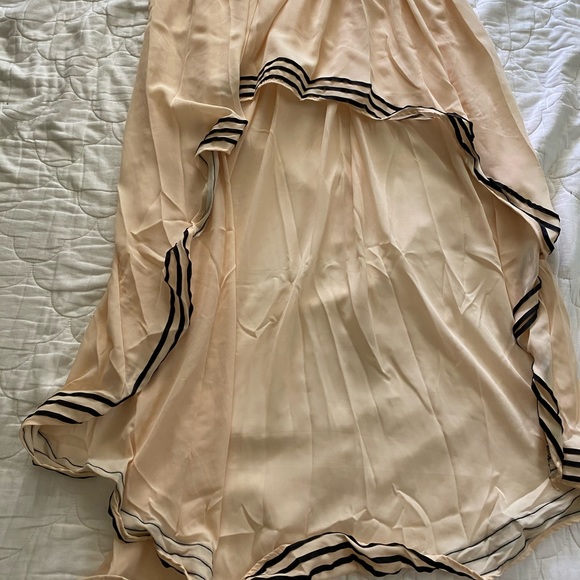 NWOT High Low Strapless Top - Picture 2 of 3